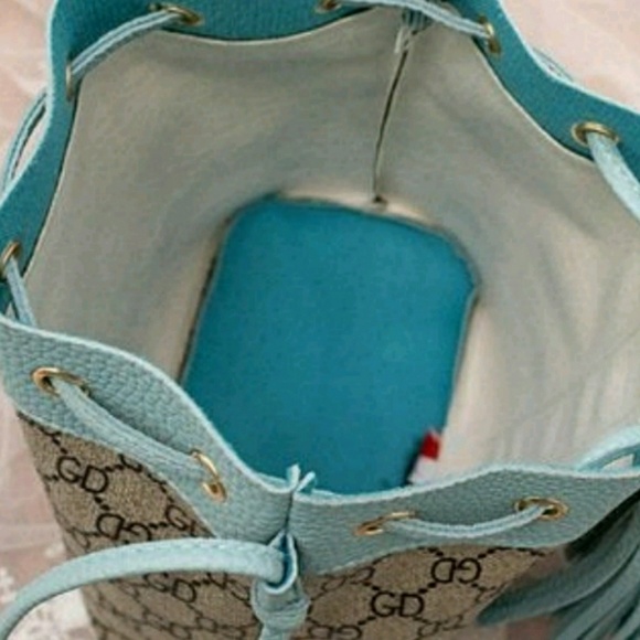 🆕🌸Women's Backpack or Sexy Pouch🌸 - Picture 7 of 8